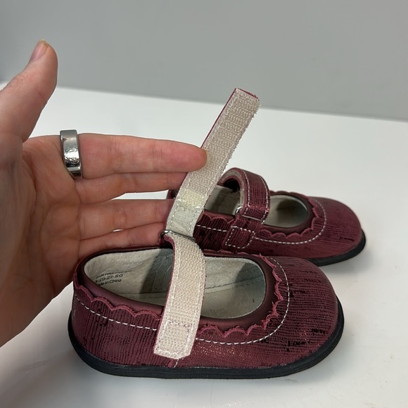 See Kai Run Burgundy Jane ll Dress Shoes Size 5 - Picture 14 of 16